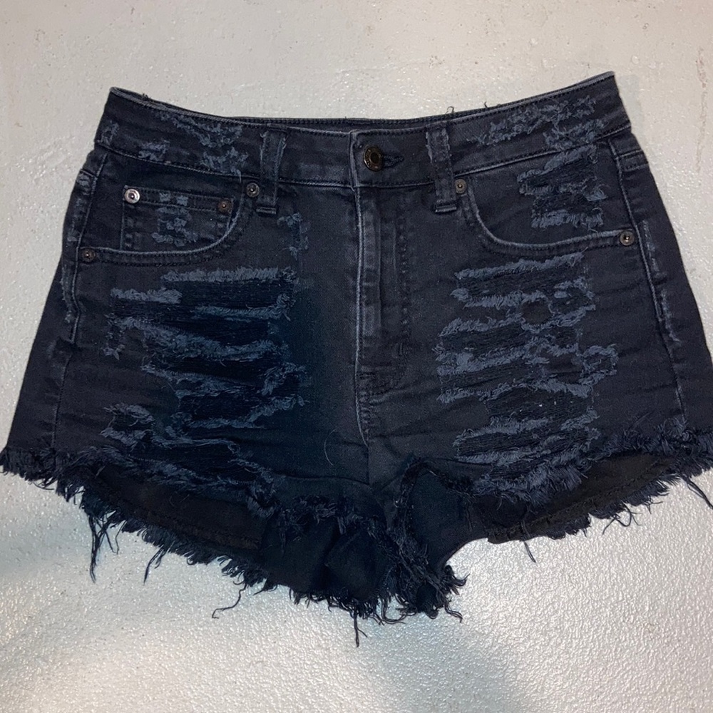 American Eagle Black Denim Shorts ⭐️